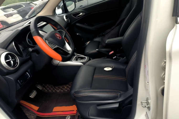 BYD Yuan 2018 car image #15