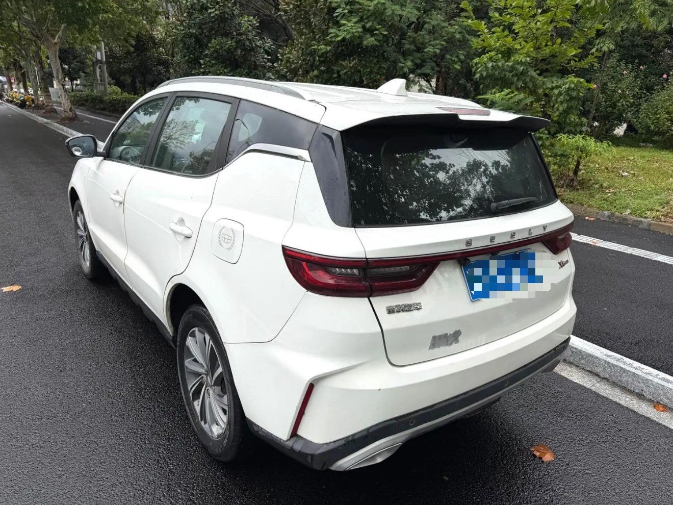 GEELY Vision X6 2022 car image #2