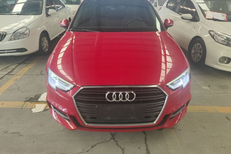 Audi A3 2018 car image #3