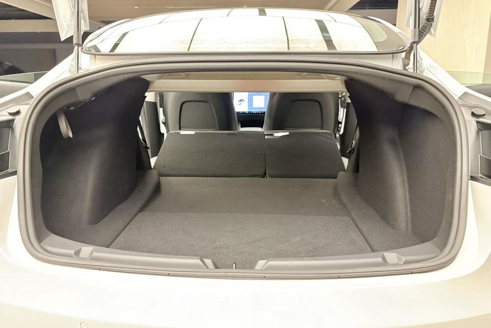 Tesla Model 3 2020 #19 Tesla Model 3 2020 car image #19