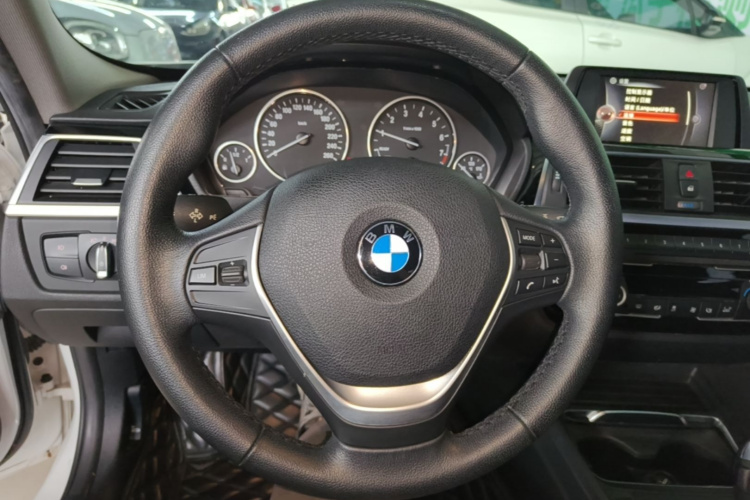 BMW 3 Series 2016 #11 BMW 3 Series 2016 car image #11
