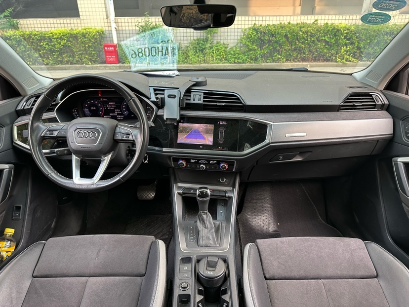 Audi Q3 2019 #7 Audi Q3 2019 car image #7