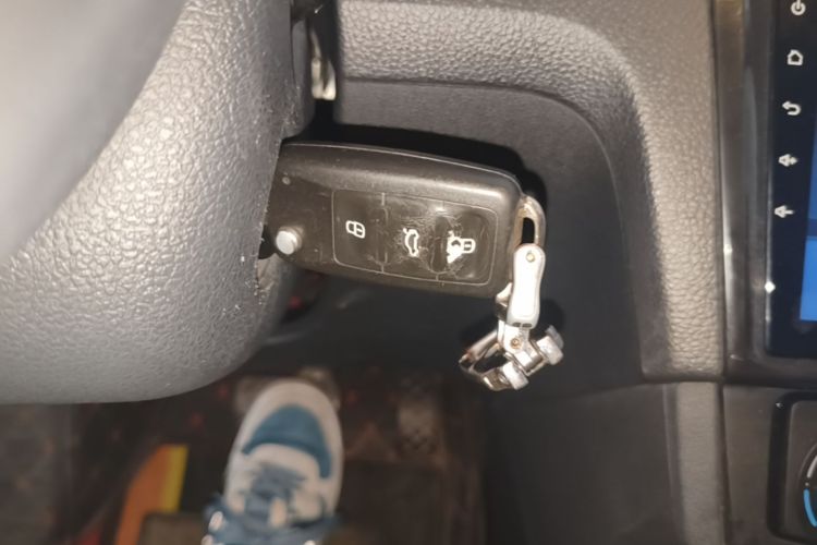 Volkswagen Santana 2019 #10 Volkswagen Santana 2019 car image #10
