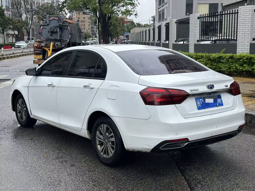 GEELY Emgrand 2018 #4 GEELY Emgrand 2018 car image #4