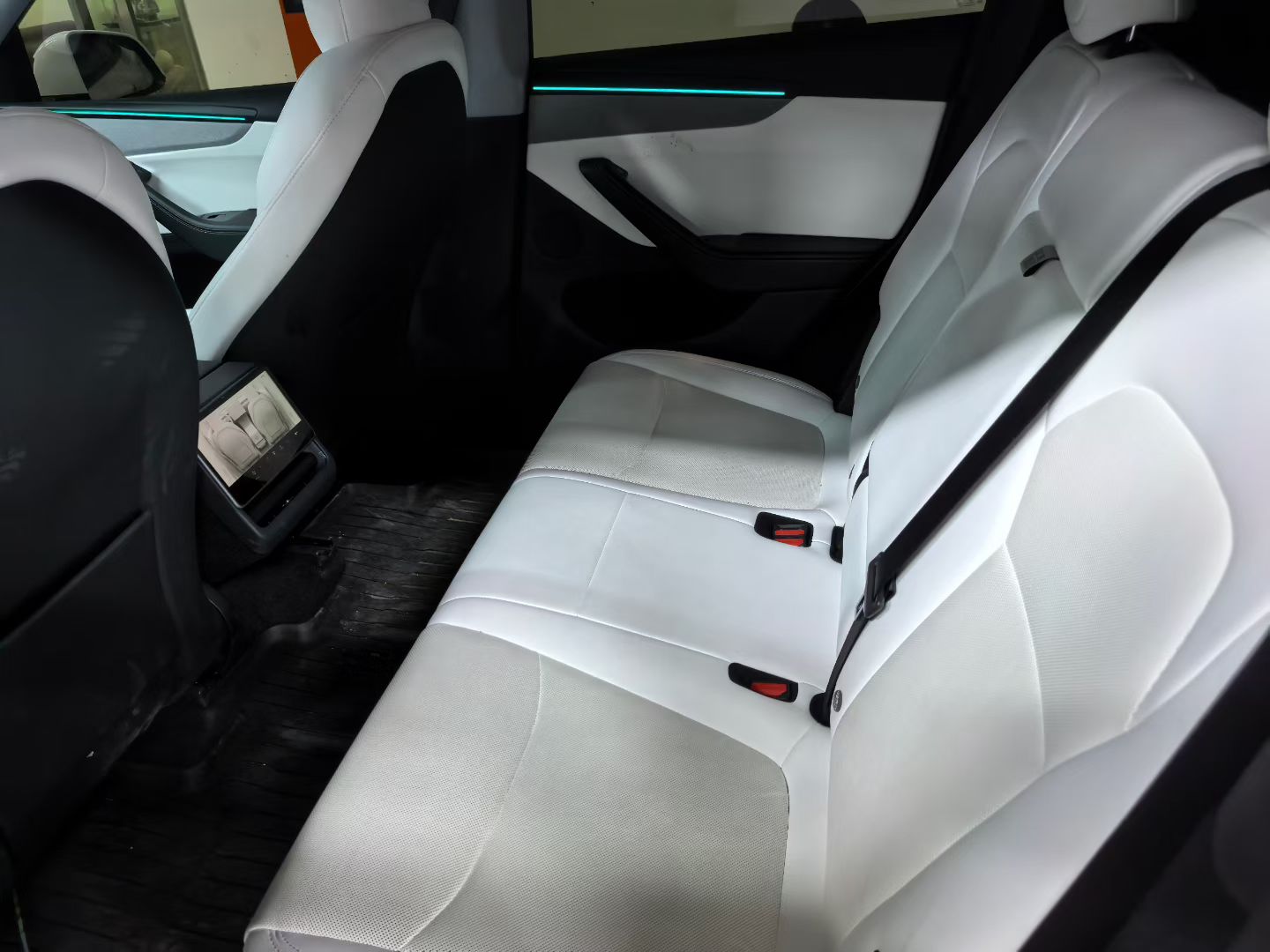 Tesla Model Y 2025 #5 Tesla Model Y 2025 imagen de coche #5