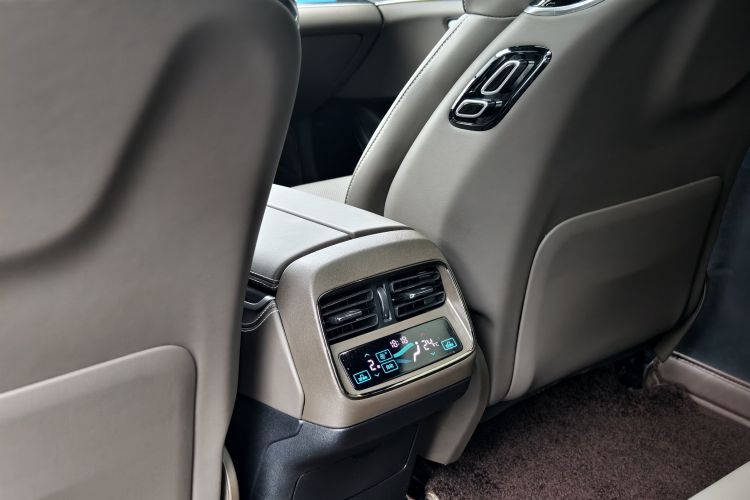 BYD Han 2022 car image #20