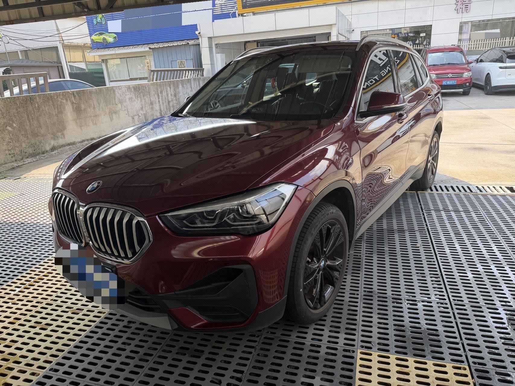 BMW X1 2021 car image 