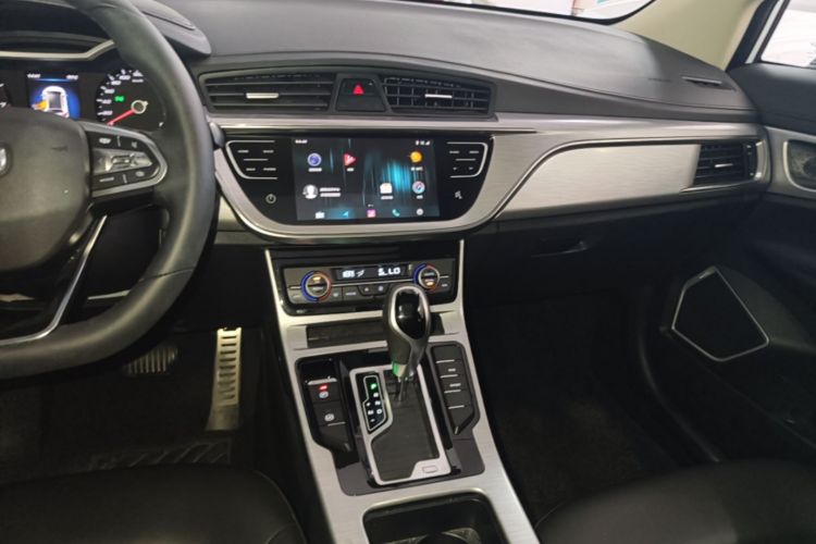 GEELY Emgrand GS 2019 car image #13