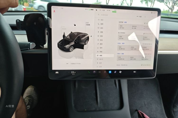 Tesla Model Y 2022 #13 Tesla Model Y 2022 car image #13