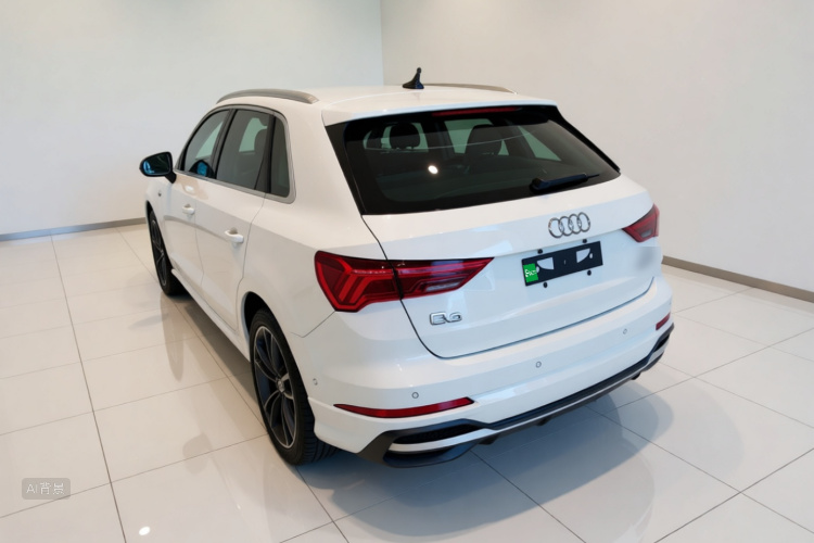 Audi Q3 2023 #5 Audi Q3 2023 car image #5