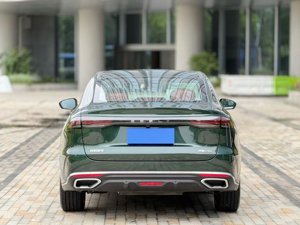 GEELY Emgrand 2026 immagine di auto #5