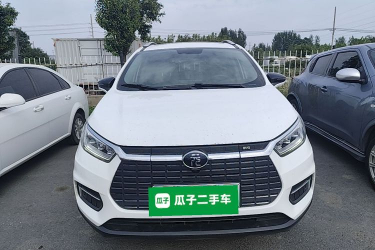BYD Yuan New Energy 2020 car image #3