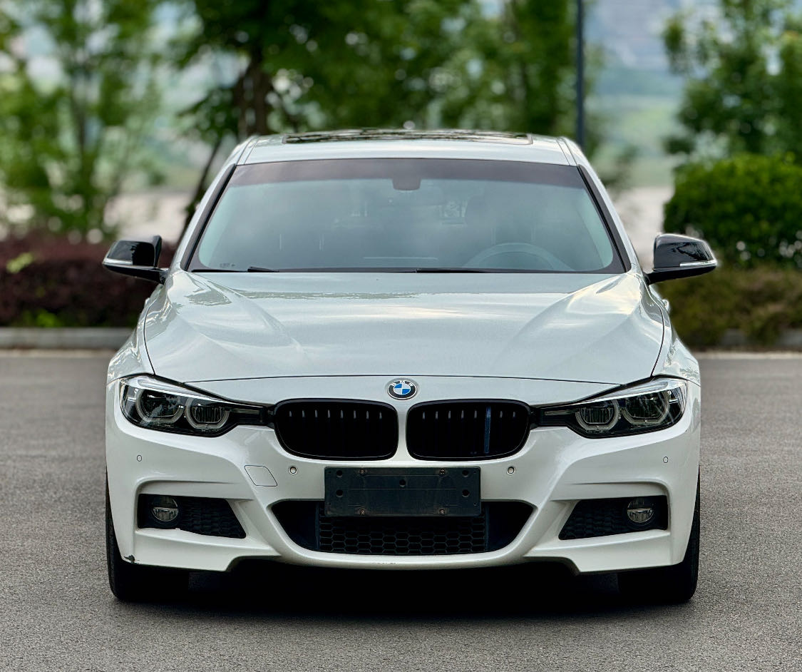 BMW 3 Series 2018 #2 BMW 3 Series 2018 car image #2