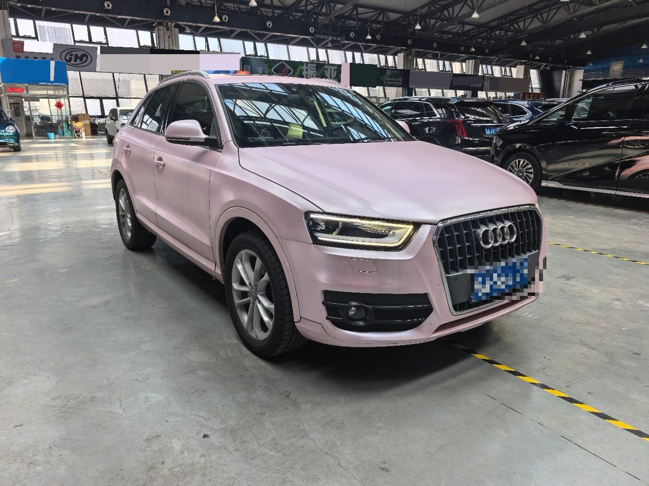 Audi Q3 2016 #2 Audi Q3 2016 car image #2