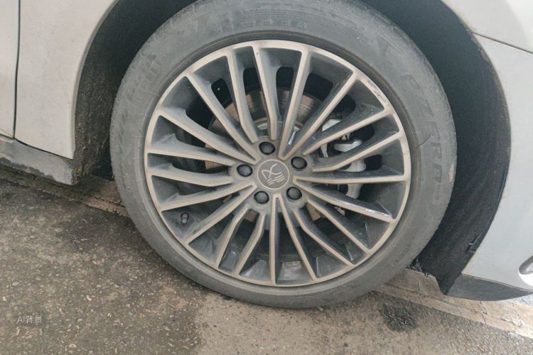 BYD Han 2024 imagen de coche #9