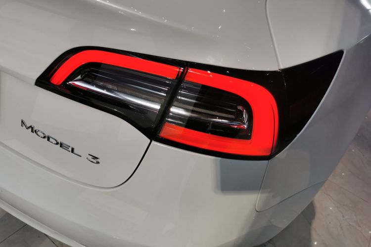 Tesla Model 3 2021 #8 Tesla Model 3 2021 car image #8