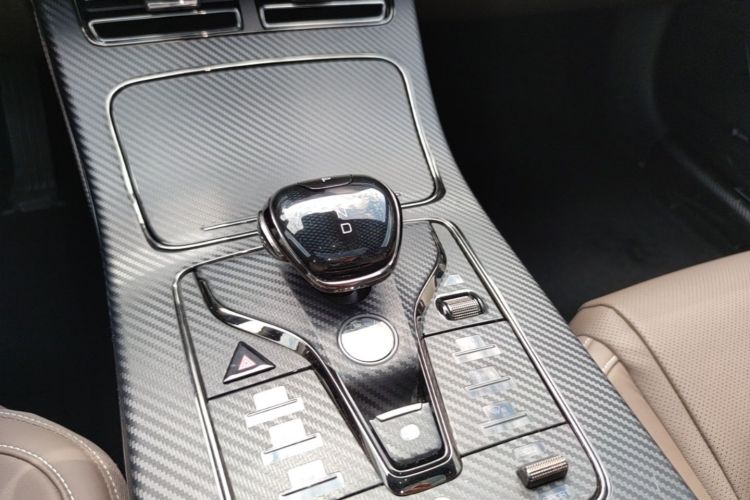 BYD Han 2022 car image #14