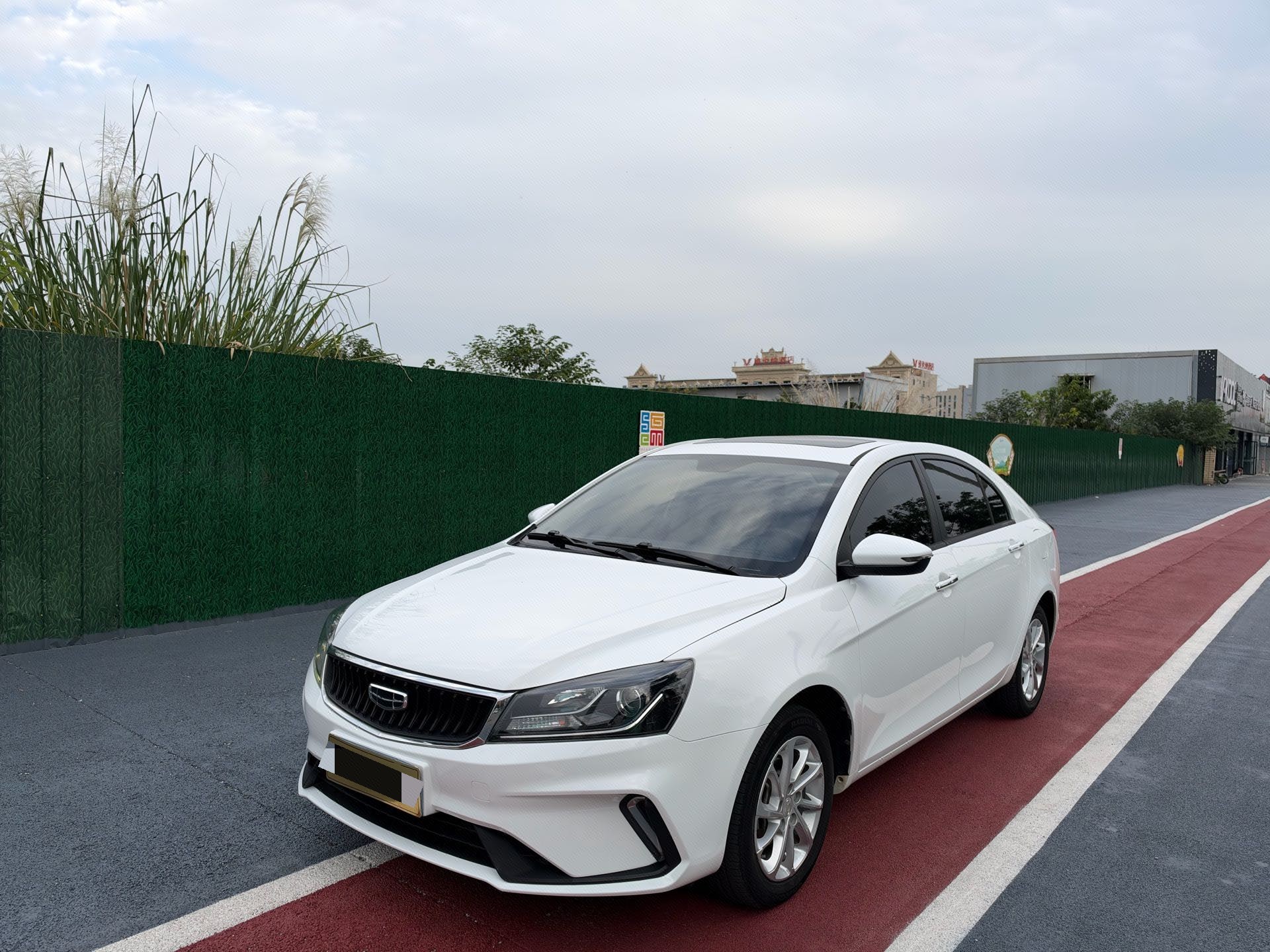 GEELY Emgrand 2021 car image 