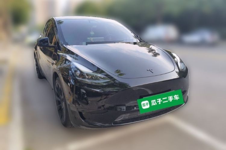 Tesla Model Y 2023 car image #7