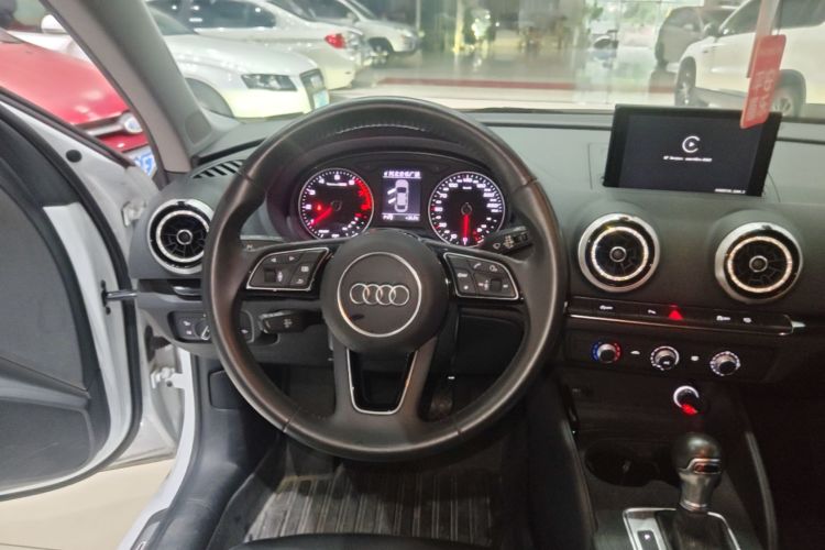 Audi A3 2020 car image #11