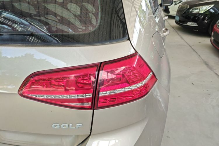 Volkswagen Golf 2016 immagine di auto #8