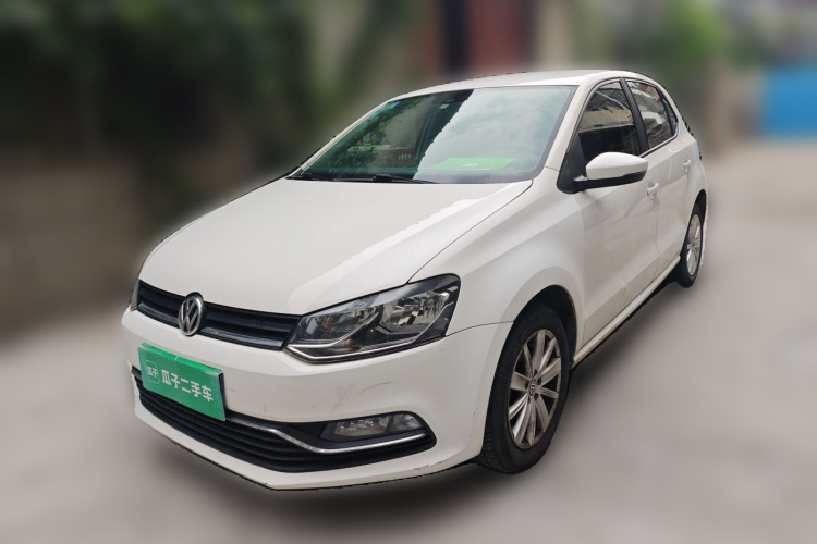 Volkswagen Polo 2015 #2 Volkswagen Polo 2015 car image #2