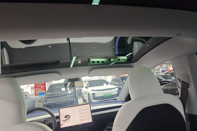 Tesla Model 3 2023 #18 Tesla Model 3 2023 car image #18