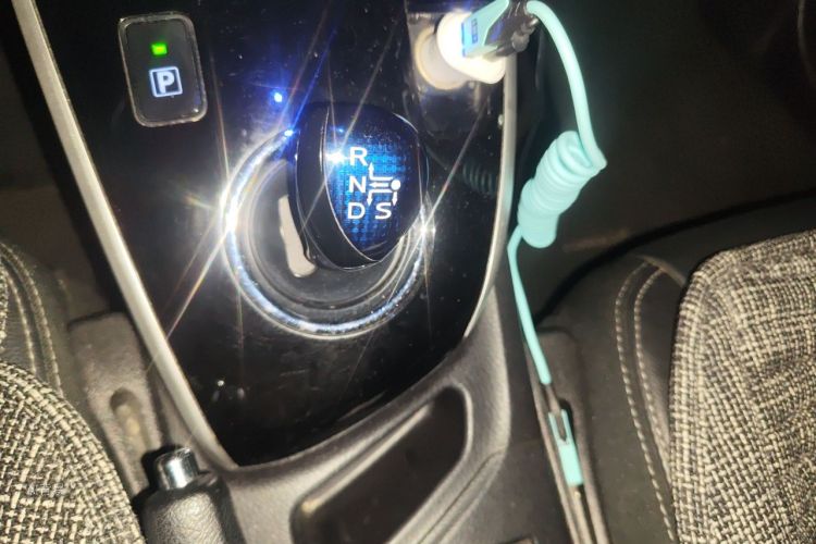 Toyota Corolla 2017 car image #16