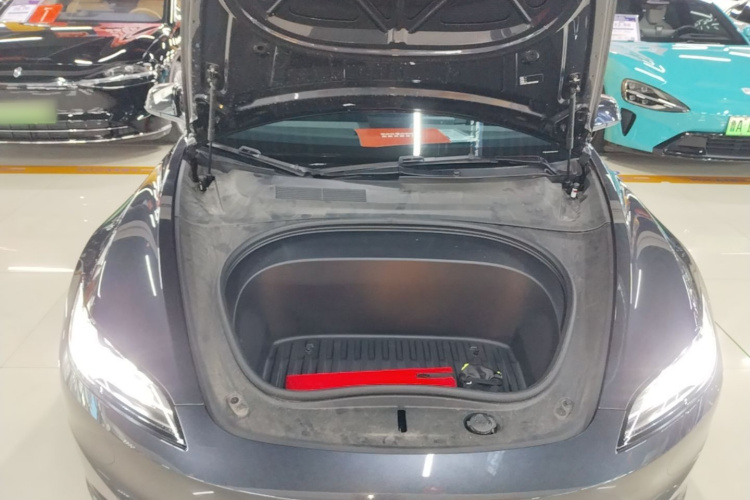 Tesla Model 3 2024 #20 Tesla Model 3 2024 car image #20