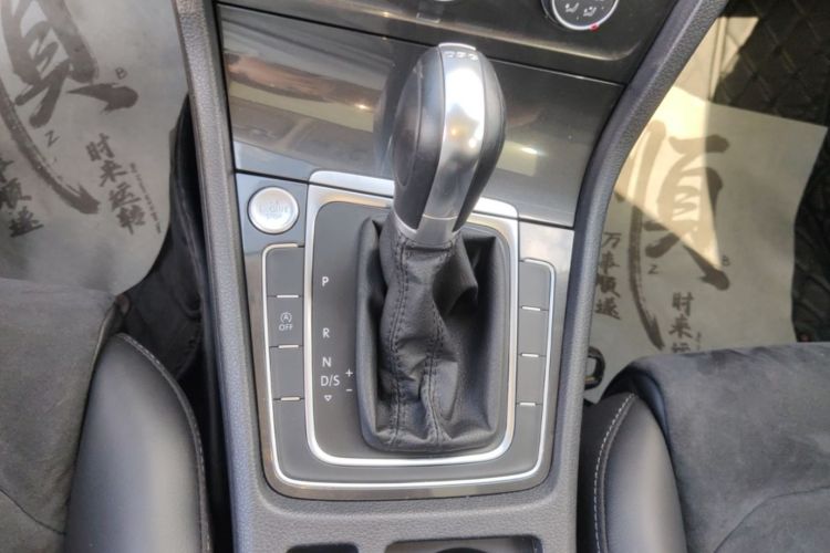Volkswagen Golf 2018 #14 Volkswagen Golf 2018 car image #14