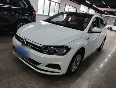 Volkswagen Polo 2021 car image 