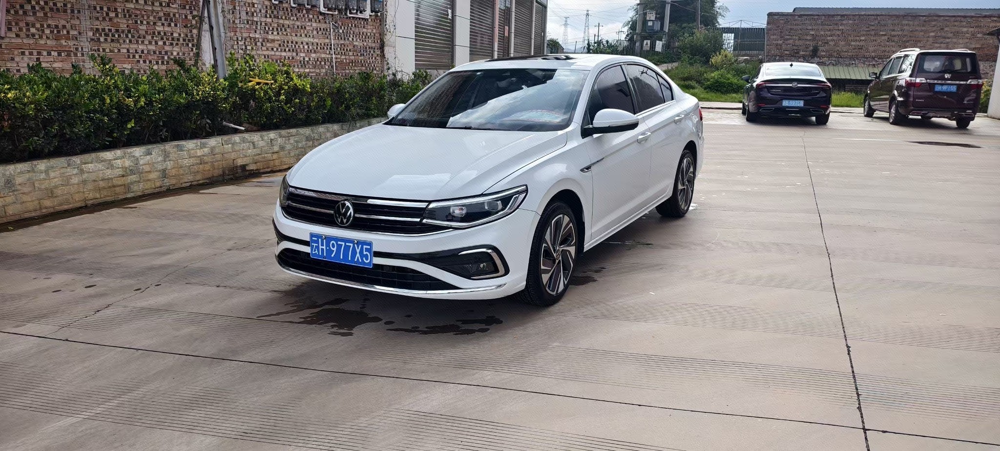 2023 2023 immagine di auto