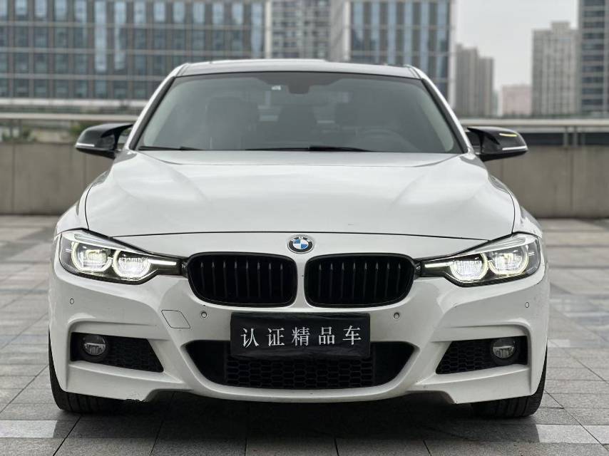 BMW 3 Series 2018 car image #2