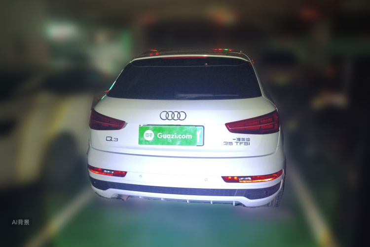 Audi Q3 2019 car image #6