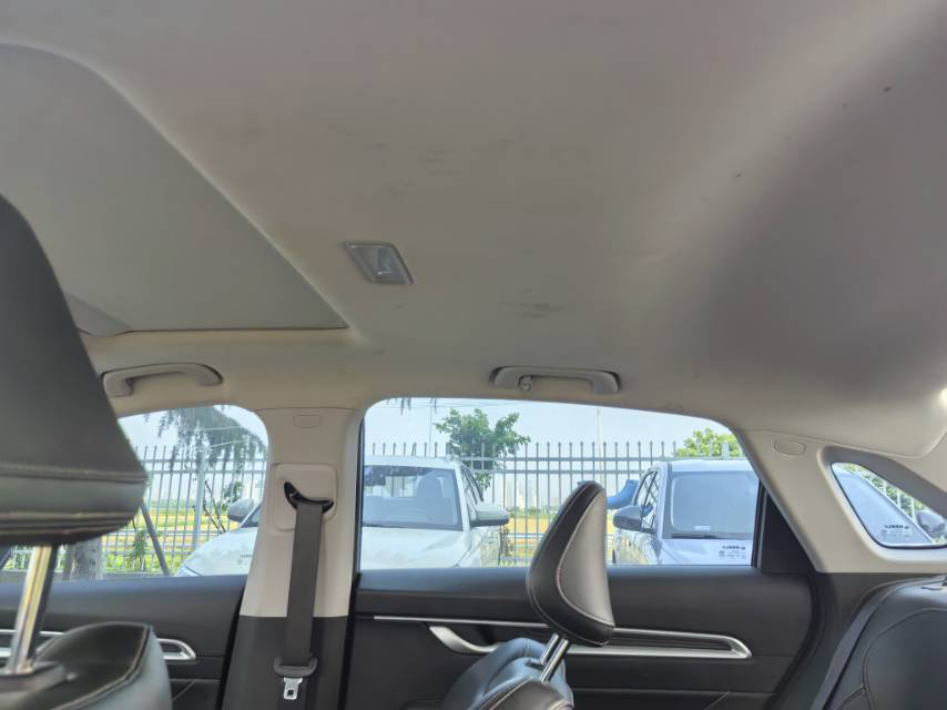 GEELY Emgrand 2023 image de voiture #6