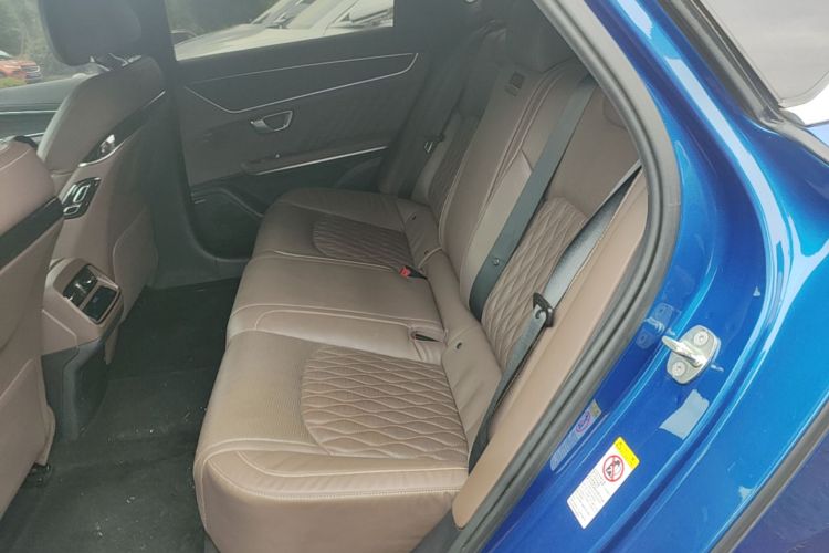BYD Han 2022 #17 BYD Han 2022 car image #17