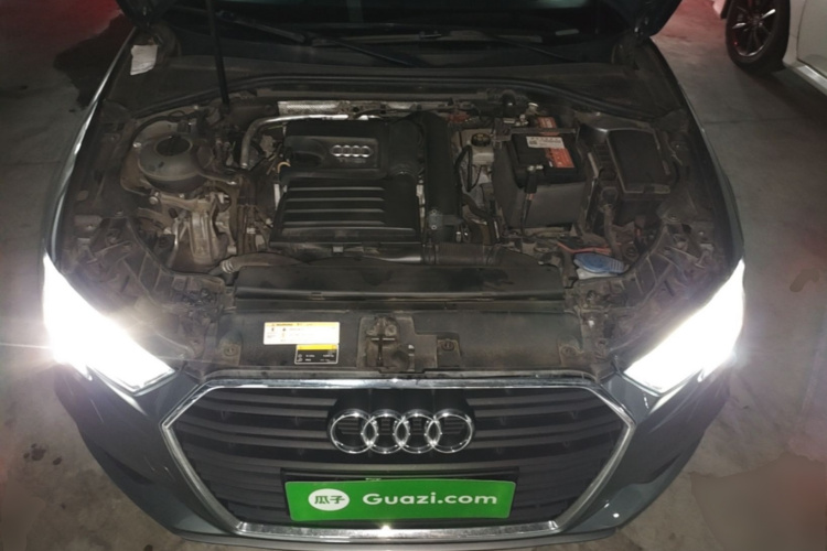 Audi A3 2018 car image #20