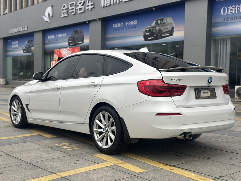 BMW 3 Series GT 2018 #7 BMW 3 Series GT 2018 car image #7