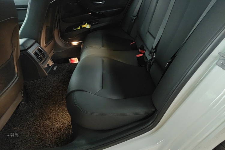 BMW 3 Series 2017 #19 BMW 3 Series 2017 car image #19