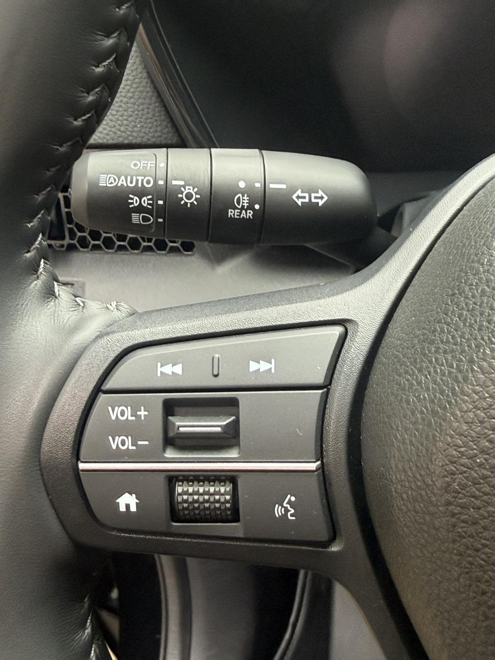 Honda CR-V 2025 #10 Honda CR-V 2025 car image #10