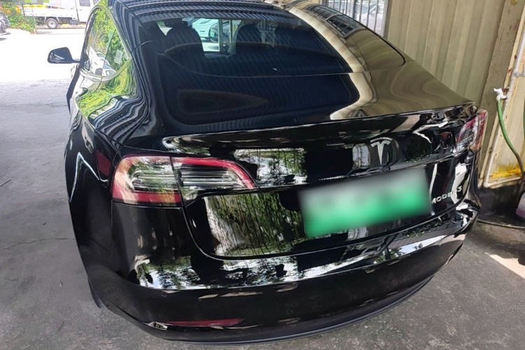 Tesla Model 3 2022 car image #6