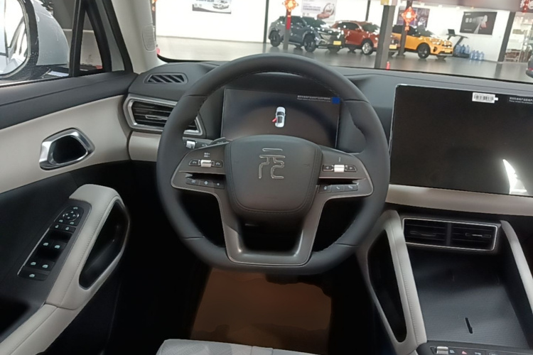 BYD YuanUP 2026 #11 BYD YuanUP 2026 car image #11