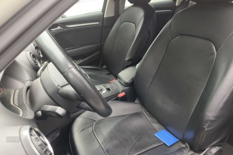 Audi A3 2015 immagine di auto #17