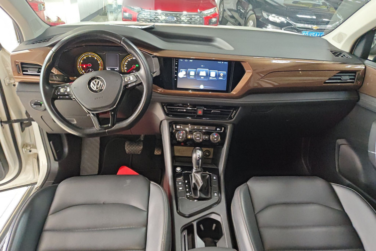 Volkswagen Tharu 2020 изображение автомобиля #11