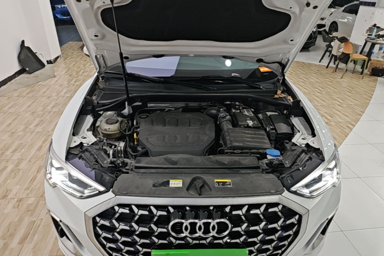 Audi Q3 2023 #20 Audi Q3 2023 immagine di auto #20