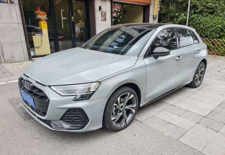 Audi A3 2025 immagine di auto 