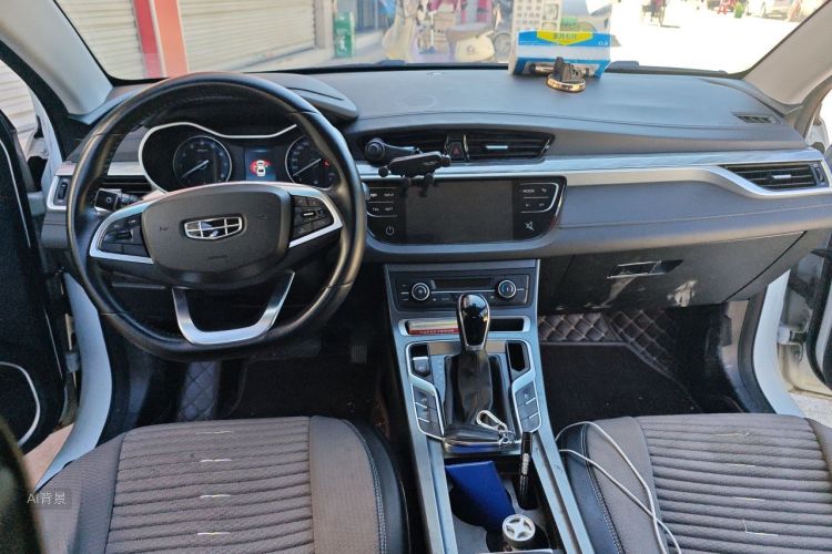 GEELY Emgrand 2020 car image #11