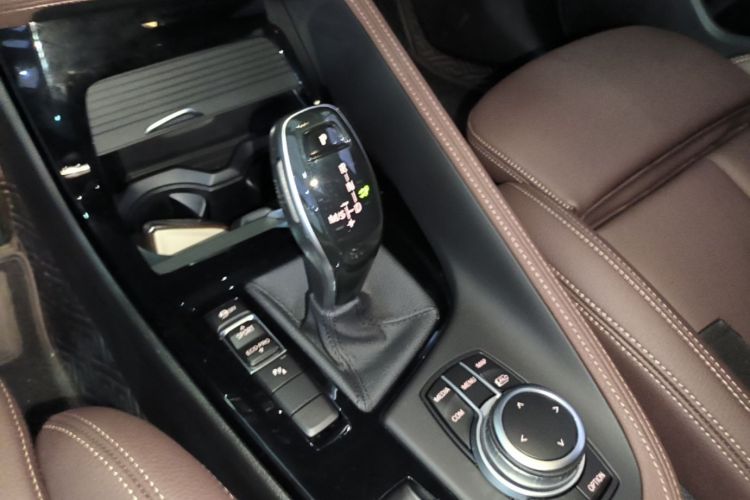 BMW X1 2021 car image #14