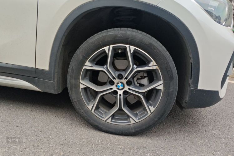 BMW X1 2020 car image #9