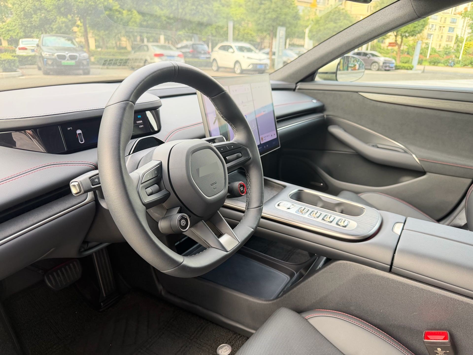 MI SU7 2025 car image #5